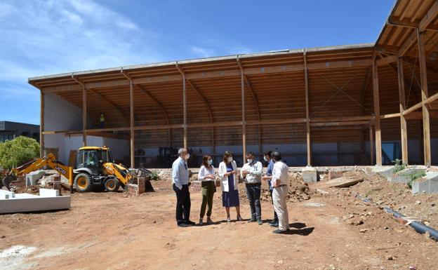 El nuevo espacio público a partir del antiguo edificio del Mueble